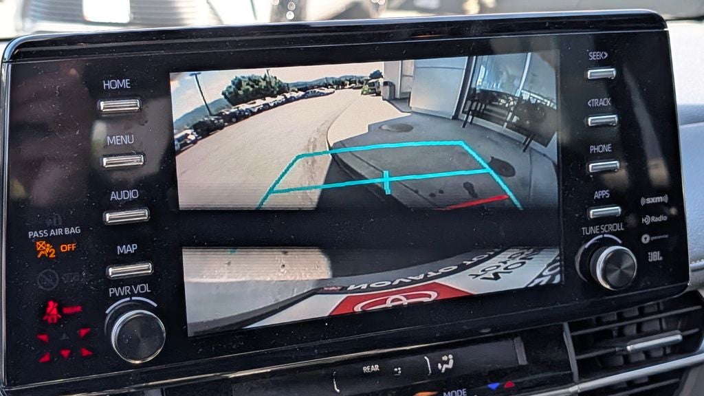 2023 Toyota Sienna Woodland Edition 7 Passenger