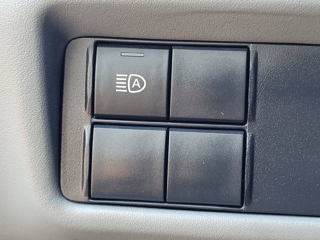 2022 Toyota Highlander L