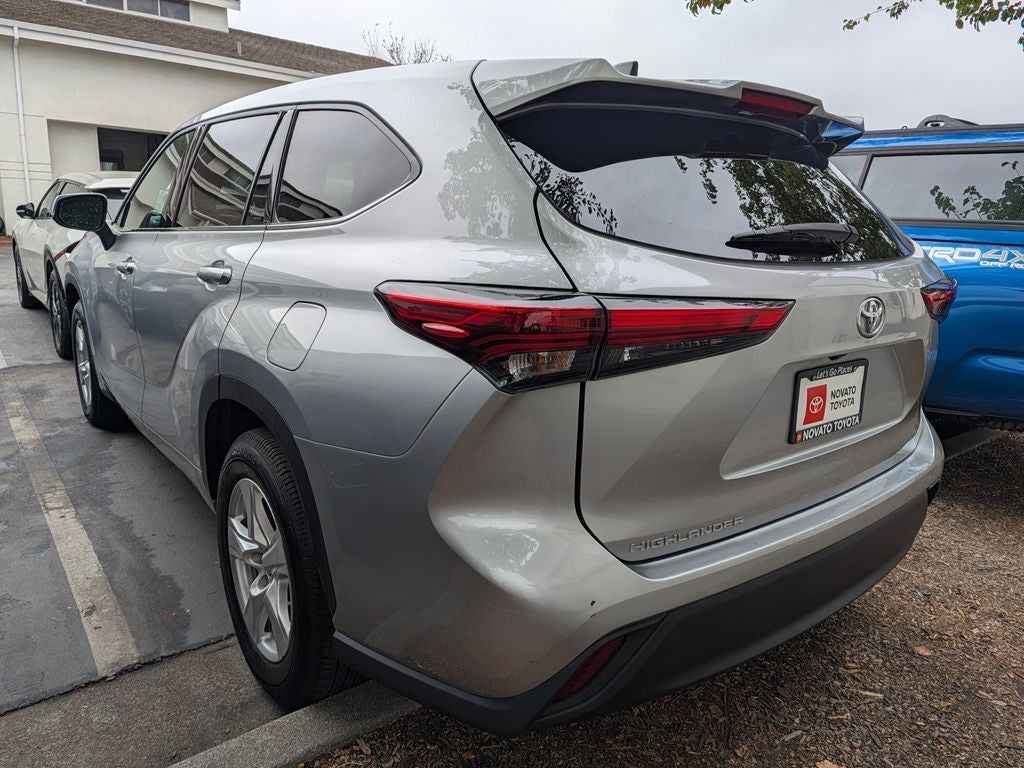 2022 Toyota Highlander L
