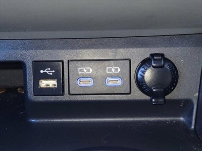 2022 Toyota Highlander L