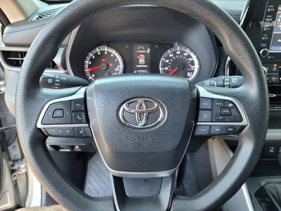 2022 Toyota Highlander L
