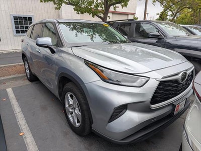 2022 Toyota Highlander L