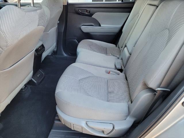 2022 Toyota Highlander L