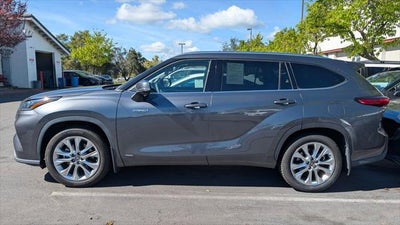 2021 Toyota Highlander Hybrid Limited