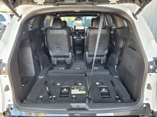 2025 Toyota Sienna XSE 7 Passenger