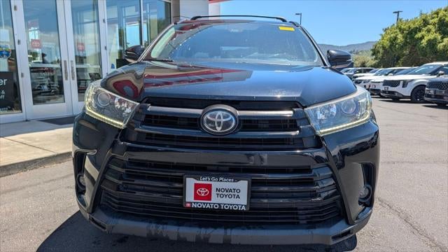 2019 Toyota Highlander SE