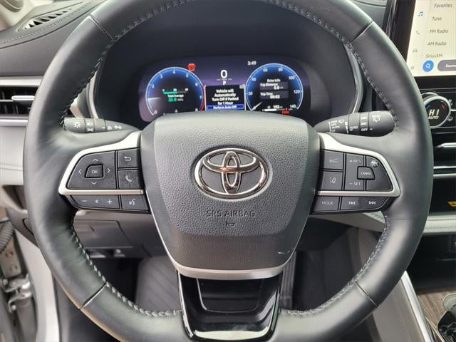 2024 Toyota Highlander Platinum