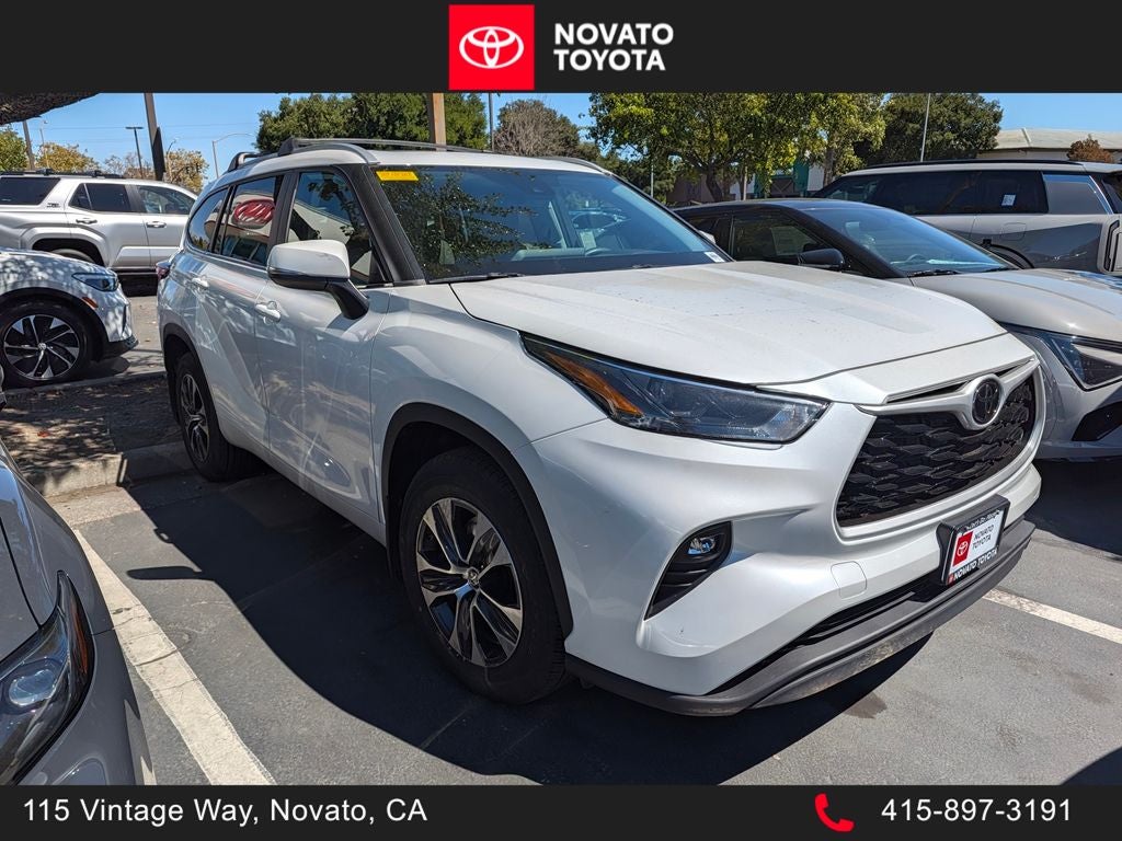 2023 Toyota Highlander XLE