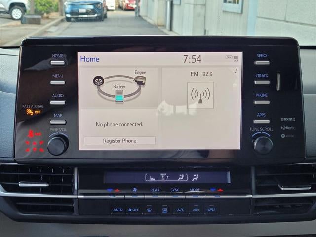 2021 Toyota Sienna LE 8 Passenger
