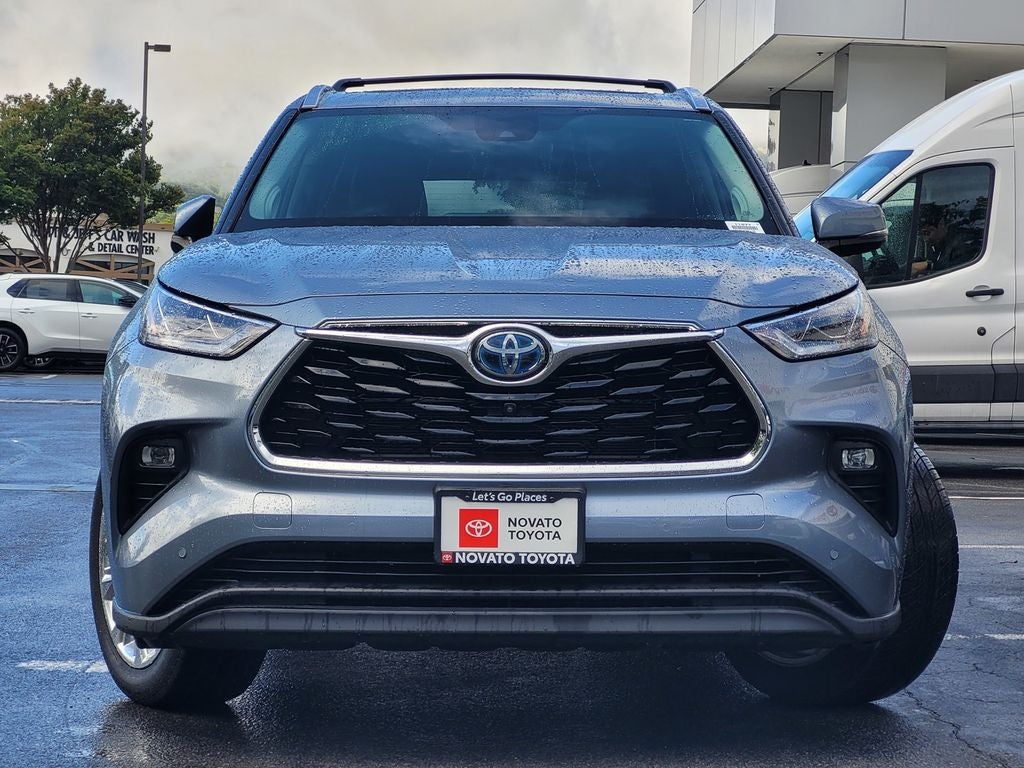 2022 Toyota Highlander Hybrid Limited