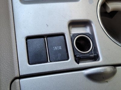 2012 Toyota Highlander SE