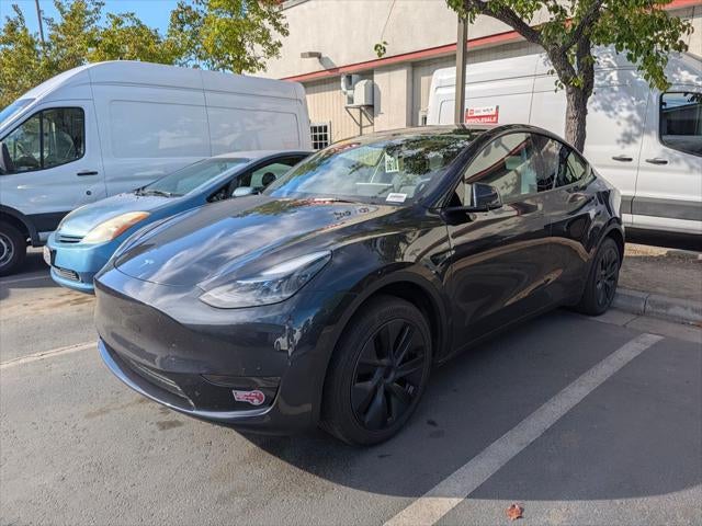2024 Tesla Model Y Long Range