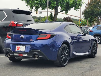 2025 Toyota GR86 Premium
