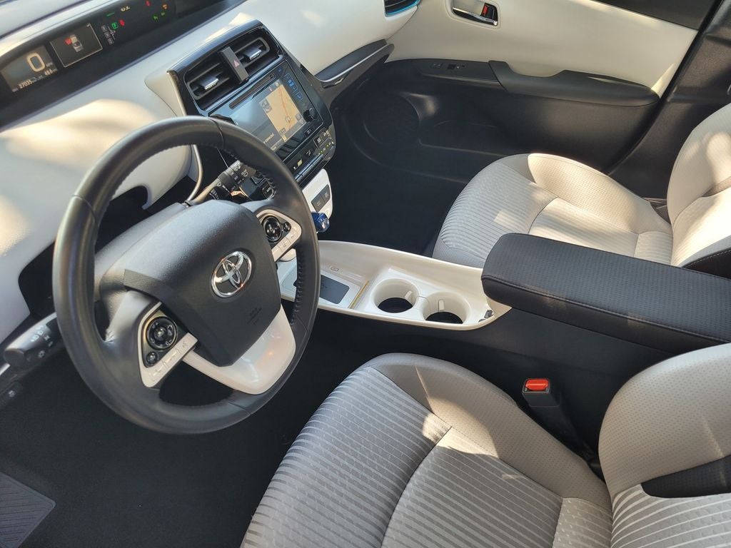 2017 Toyota Prius Three Silver TCUV