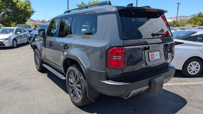 2026 Toyota Land Cruiser 4WD (Natl)