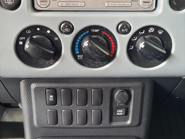 2014 Toyota FJ Cruiser 4WD 4dr Auto (Natl)