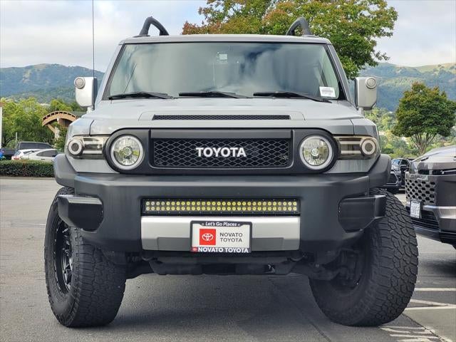 2014 Toyota FJ Cruiser 4WD 4dr Auto (Natl)