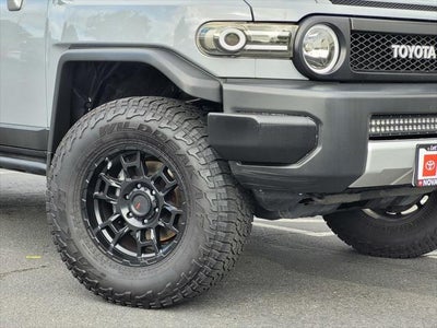 2014 Toyota FJ Cruiser 4WD 4dr Auto (Natl)
