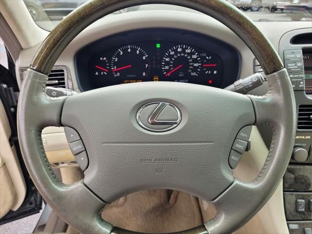 2002 Lexus LS 430
