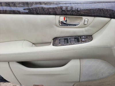 2002 Lexus LS 430