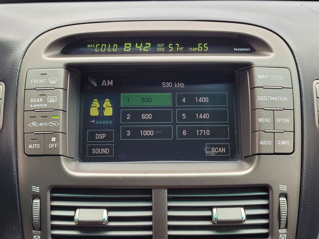 2004 Lexus LS 430