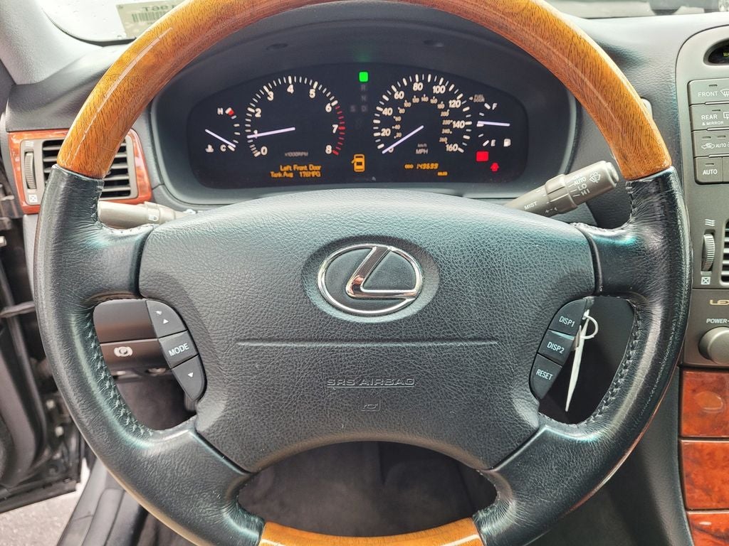 2004 Lexus LS 430