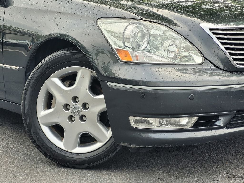 2004 Lexus LS 430