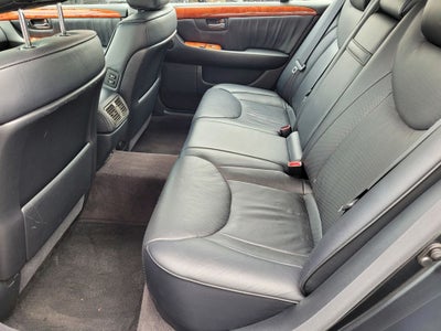 2004 Lexus LS 430