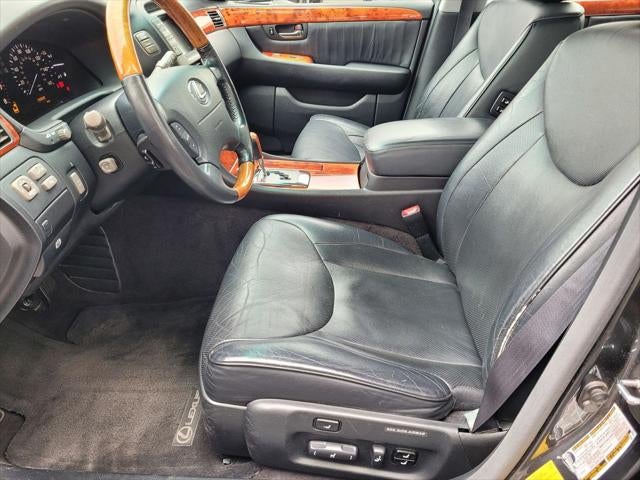 2004 Lexus LS 430