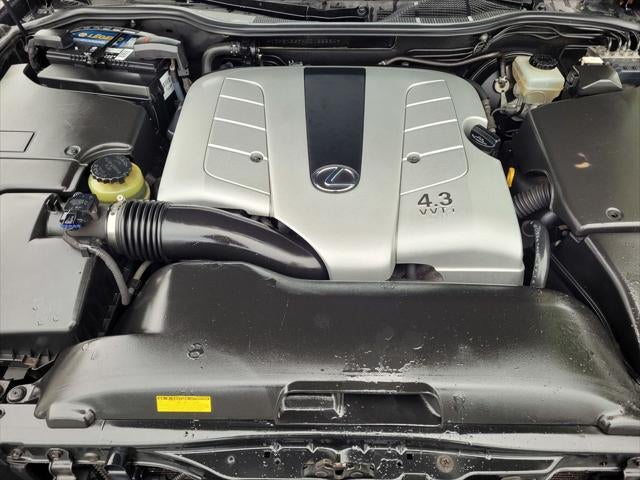 2004 Lexus LS 430