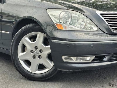 2004 Lexus LS 430