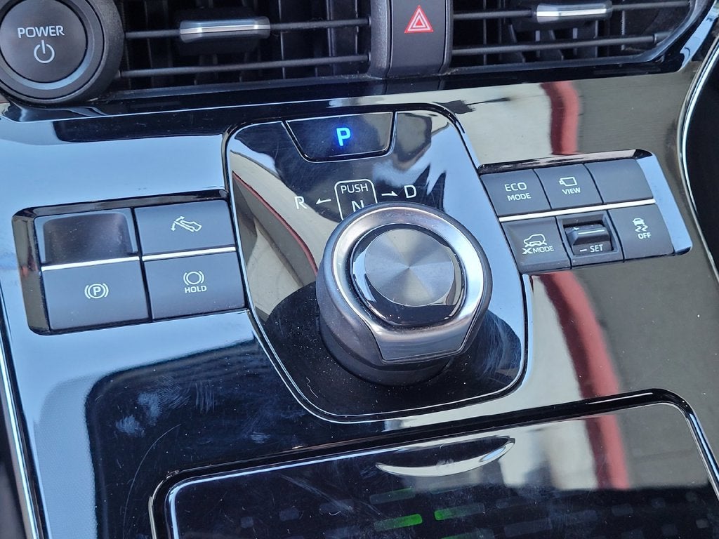 2023 Toyota bZ4X Limited