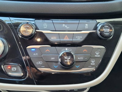 2018 Chrysler Pacifica Touring Plus