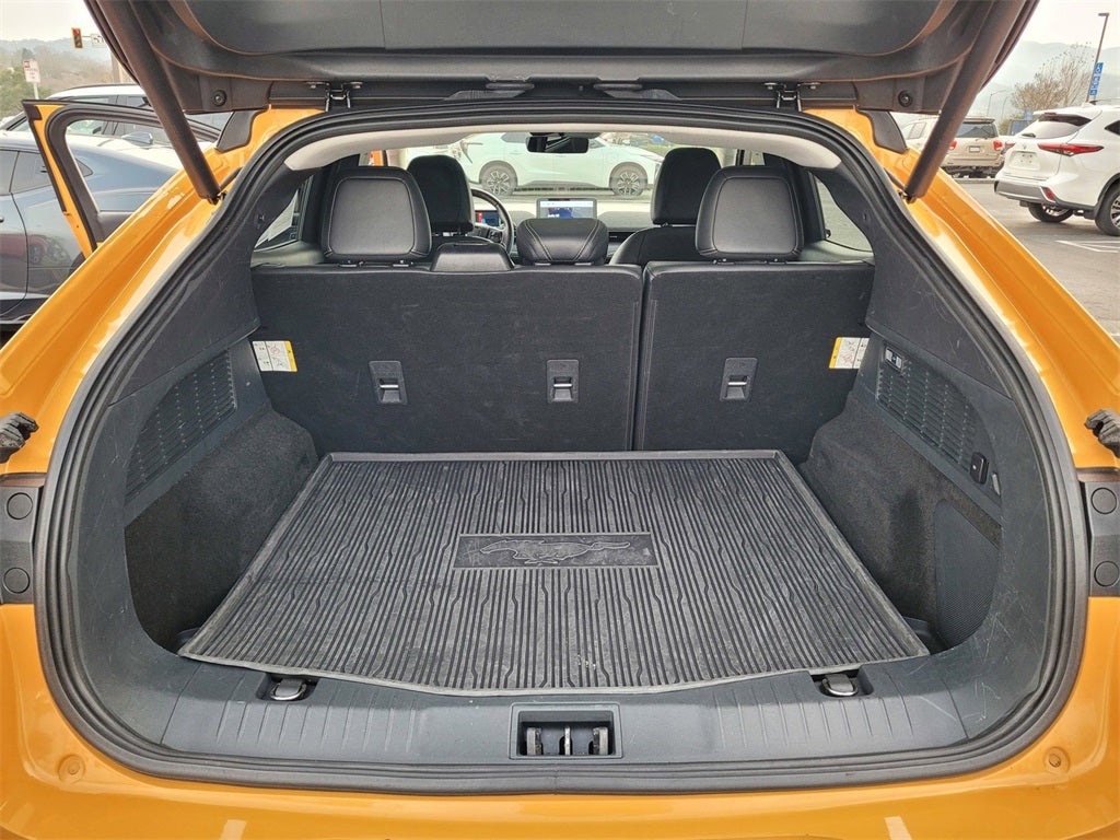 2022 Ford Mustang Mach-E Premium