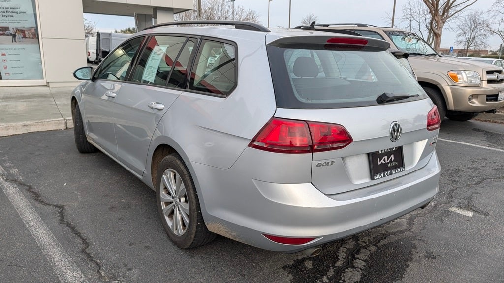 2017 Volkswagen Golf SportWagen S 4Motion