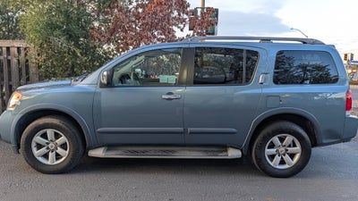 2012 Nissan Armada SV