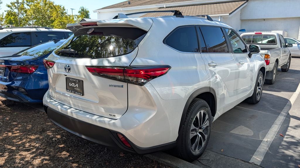 2023 Toyota Highlander Hybrid XLE
