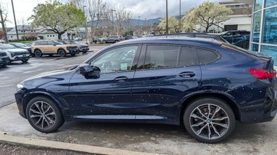2022 BMW X4 xDrive30i