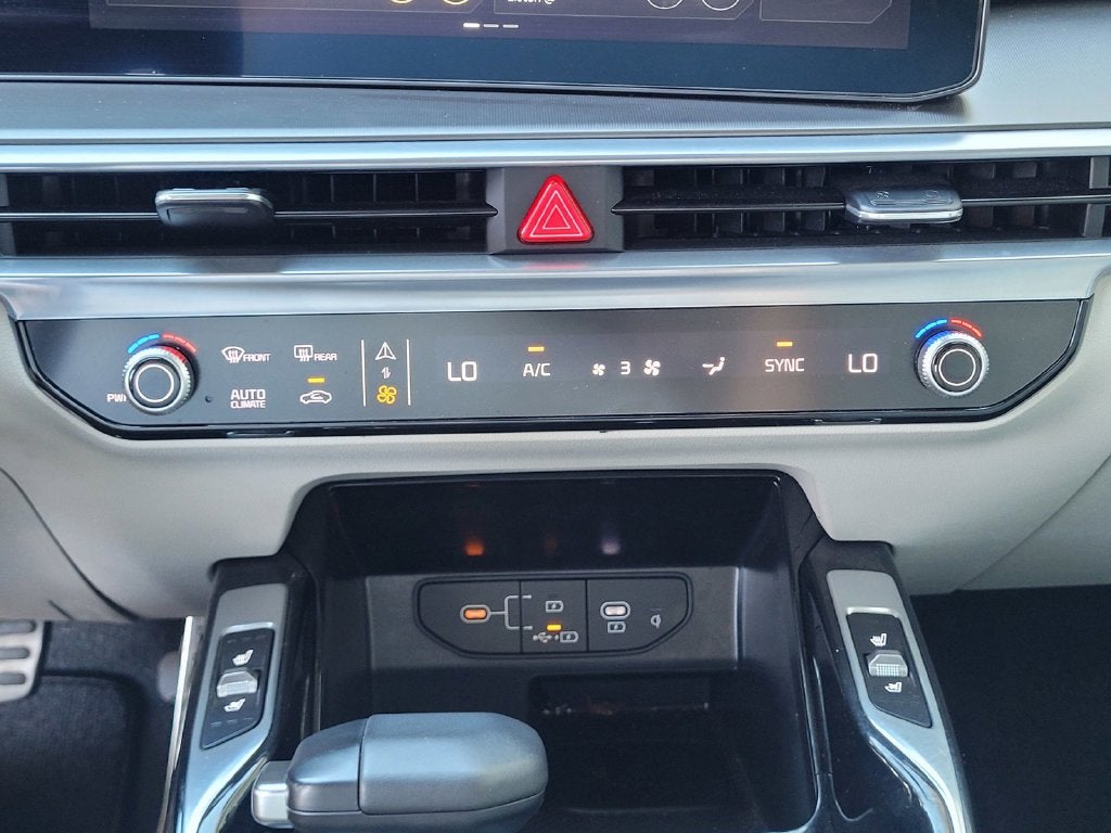 2025 Kia Sorento SX