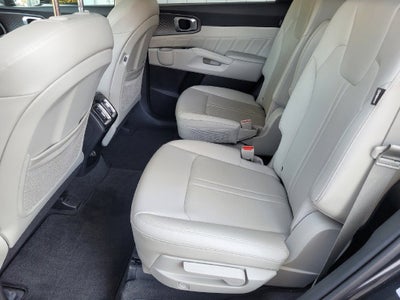 2025 Kia Sorento SX