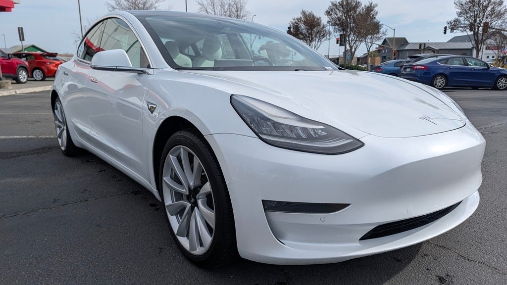 2019 Tesla Model 3 Standard Range Plus