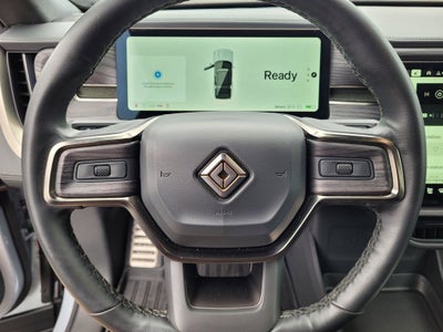 2023 Rivian R1S Adventure