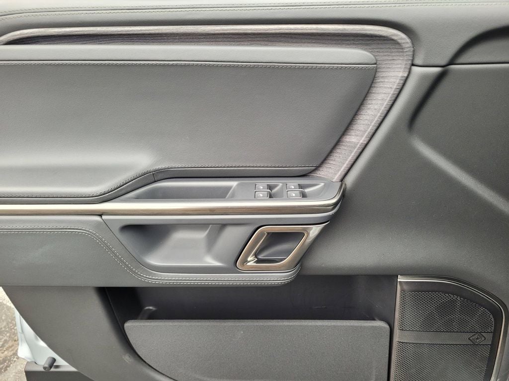 2023 Rivian R1S Adventure