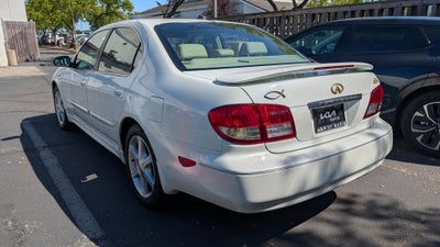 2004 INFINITI I35 Luxury