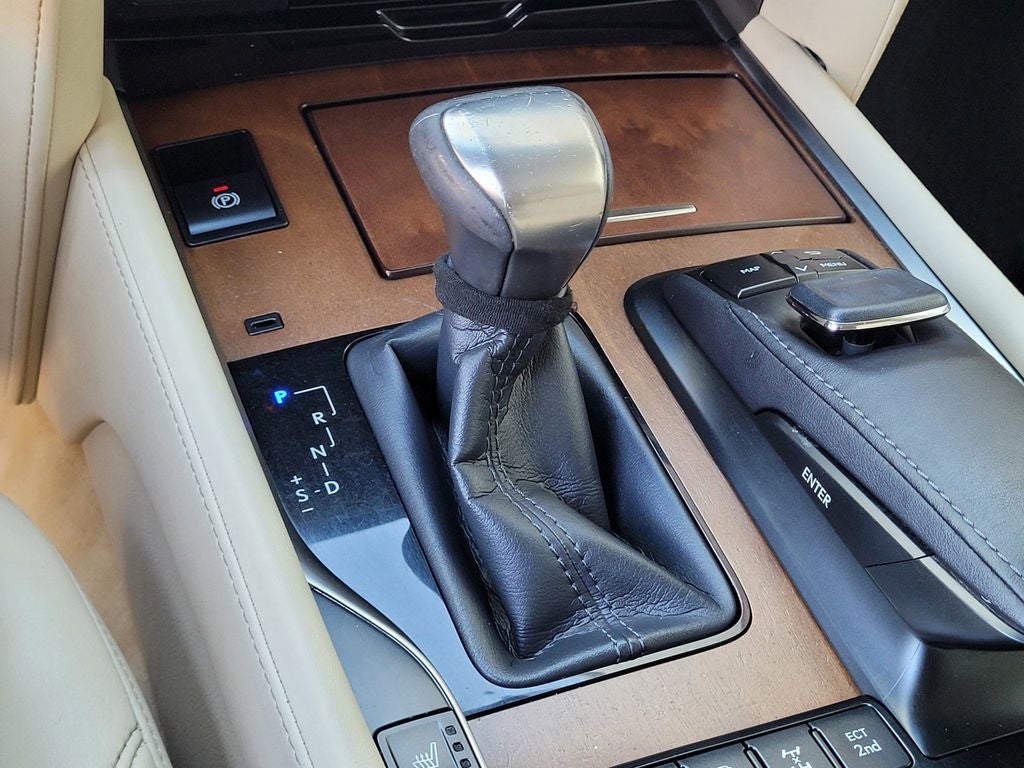 2017 Lexus LX 570