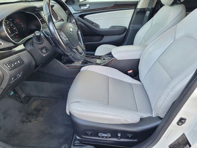 2014 Kia Cadenza Limited