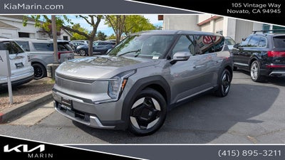 2024 Kia EV9 Light Long Range