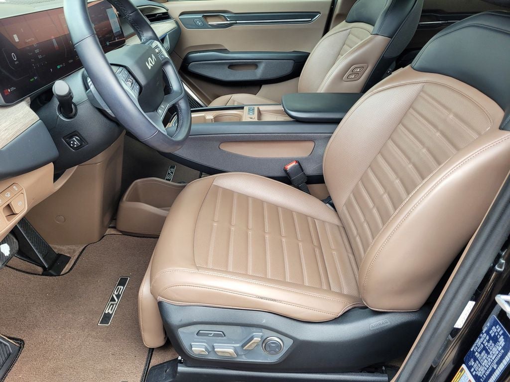 2024 Kia EV9 Land
