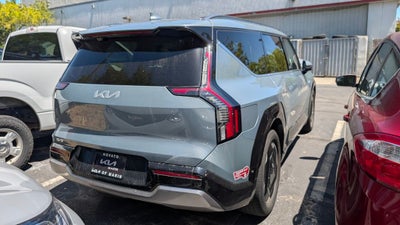 2024 Kia EV9 Land