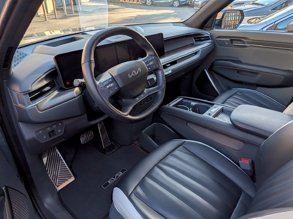 2024 Kia EV9 GT-Line AWD
